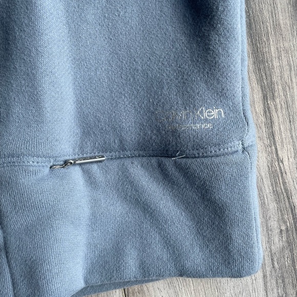 Calvin Klein hoodie size large - Picture 2 of 4